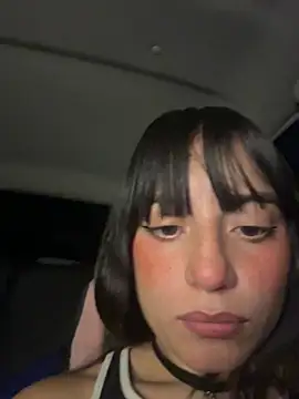 Mia fiire online show from January 9, 2026, 2:29 am