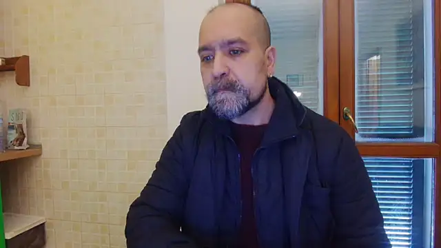 AMIRDIB2025 online show from April 4, 2026, 5:08 pm