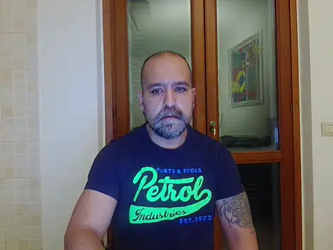 AMIRDIB2025 online show from March 26, 2026, 11:24 pm