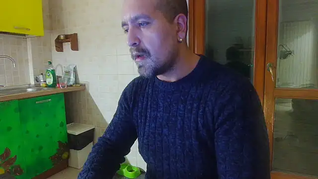 Snapshot of AMIRDIB2025 chatting on December 15, 2025, 3:12 am AMIRDIB2025 online show from December 15, 2025, 3:12 am