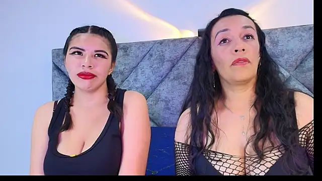 Snapshot of Nahomi_rous777 chatting on November 28, 2025, 7:47 pm Nahomi rous777 online show from November 28, 2025, 7:47 pm