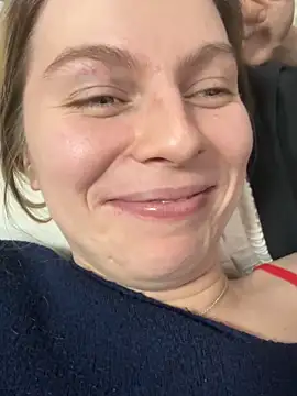 Snapshot of d0uble_trouble chatting on December 20, 2025, 6:00 pm d0uble trouble online show from December 20, 2025, 6:00 pm