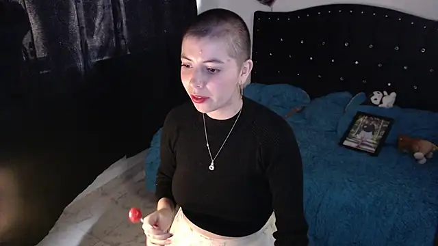 Snapshot of Dafn_12 chatting on July 15, 2026, 8:05 pm Dafn 12 online show from July 15, 2026, 8:05 pm