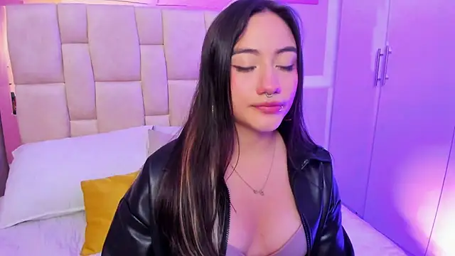 Snapshot of Nana__S chatting on January 11, 2026, 3:13 am Nana S online show from January 11, 2026, 3:13 am