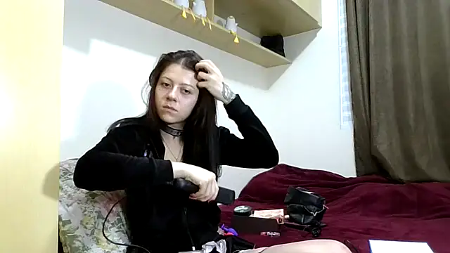 Snapshot of GabriellaManhas chatting on May 13, 2026, 12:06 am GabriellaManhas online show from May 13, 2026, 12:06 am