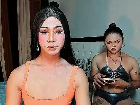 Snapshot of Seductive_Paloma chatting on December 4, 2025, 1:04 am Seductive Paloma online show from December 4, 2025, 1:04 am