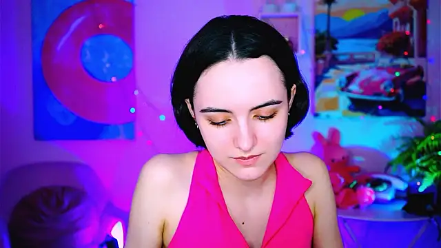 Snapshot of KateWillows chatting on February 16, 2026, 4:55 am KateWillows online show from February 16, 2026, 4:55 am