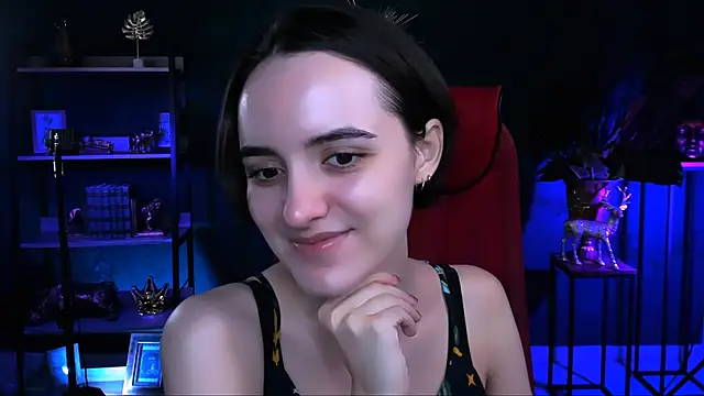 Snapshot of KateWillows chatting on January 6, 2026, 4:16 am KateWillows online show from January 6, 2026, 4:16 am