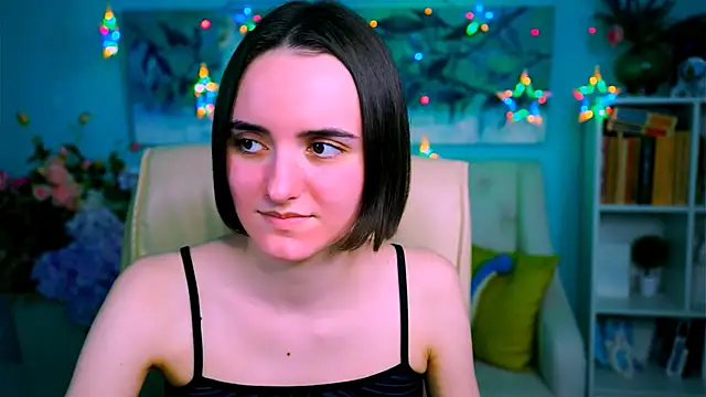 Snapshot of KateWillows chatting on April 9, 2026, 6:19 am KateWillows online show from April 9, 2026, 6:19 am