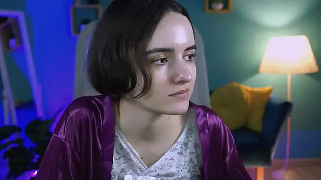 Snapshot of KateWillows chatting on March 7, 2026, 4:30 am KateWillows online show from March 7, 2026, 4:30 am