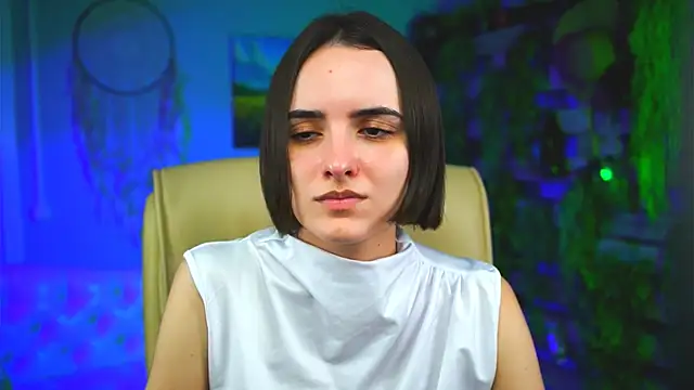 Snapshot of KateWillows chatting on April 3, 2026, 4:19 am KateWillows online show from April 3, 2026, 4:19 am