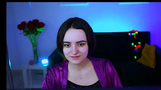 Snapshot of KateWillows chatting on February 24, 2026, 4:13 am KateWillows online show from February 24, 2026, 4:13 am