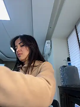 cordeliawow online show from March 16, 2026, 4:53 am