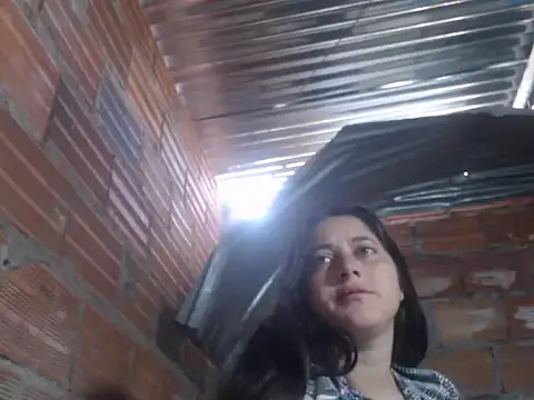 sammyyblondee online show from November 30, 2025, 1:45 pm