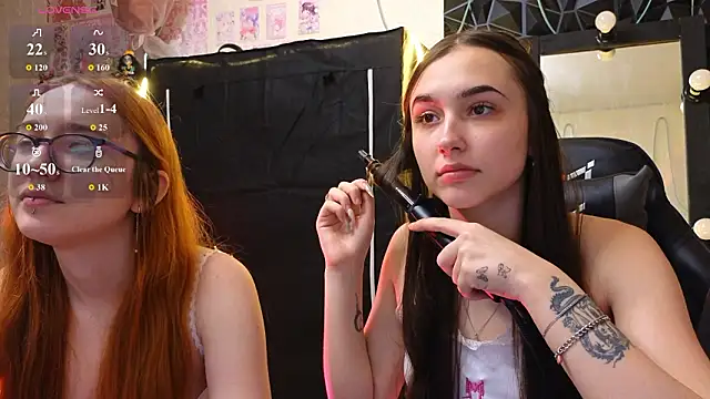 sunny luna online show from February 23, 2026, 1:33 pm