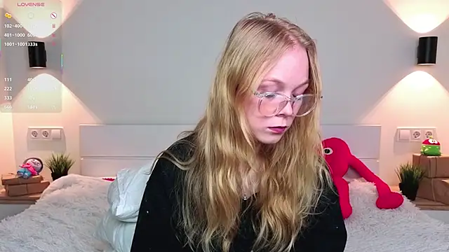 GhisllaineWestler online show from March 2, 2026, 5:08 am