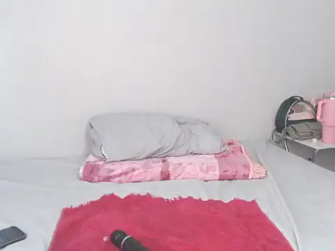 Snapshot of Roxyluva-x chatting on November 29, 2025, 1:33 pm Roxyluva-x online show from November 29, 2025, 1:33 pm