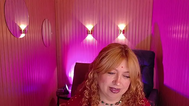 MilfArlet online show from February 23, 2026, 2:06 pm