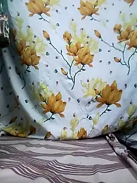 Snapshot of Ritika_Raniii chatting on December 17, 2025, 10:42 am Ritika Raniii online show from December 17, 2025, 10:42 am