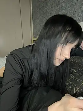 kcortnix online show from December 4, 2025, 9:58 pm