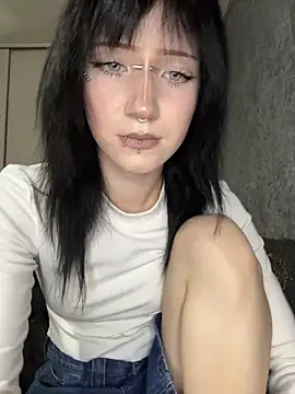 kcortnix online show from December 14, 2025, 9:20 pm