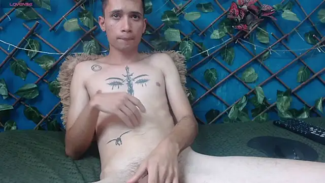 Snapshot of LucassSmith11 chatting on January 5, 2026, 5:27 pm LucassSmith11 online show from January 5, 2026, 5:27 pm