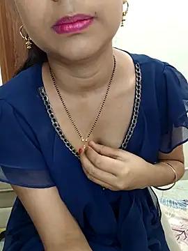 RESHMA01 online show from March 27, 2026, 6:44 am