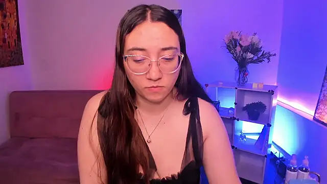 Snapshot of SwettieSammy chatting on June 14, 2026, 1:12 pm SwettieSammy online show from June 14, 2026, 1:12 pm