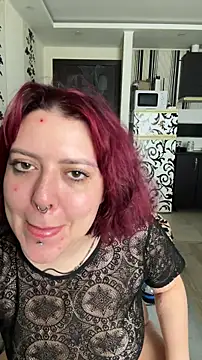 MurrbyAliceMoore online show from December 4, 2025, 10:20 pm