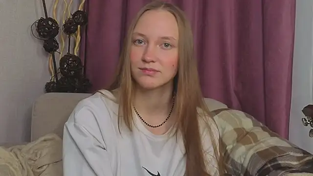 Snapshot of BibiStapler chatting on December 5, 2025, 7:12 pm BibiStapler online show from December 5, 2025, 7:12 pm