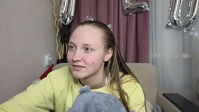 Snapshot of BibiStapler chatting on February 14, 2026, 7:47 pm BibiStapler online show from February 14, 2026, 7:47 pm