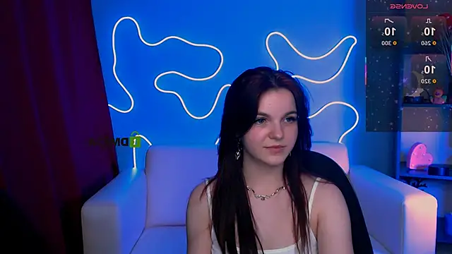 Snapshot of mikameovv chatting on February 25, 2026, 12:55 am mikameovv online show from February 25, 2026, 12:55 am