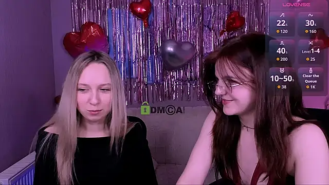 Snapshot of mikameovv chatting on February 15, 2026, 8:30 pm mikameovv online show from February 15, 2026, 8:30 pm