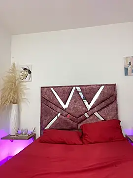 Snapshot of ZahhyGrey chatting on February 2, 2026, 8:41 pm ZahhyGrey online show from February 2, 2026, 8:41 pm