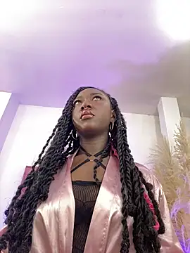 Snapshot of ZahhyGrey chatting on February 22, 2026, 7:37 pm ZahhyGrey online show from February 22, 2026, 7:37 pm