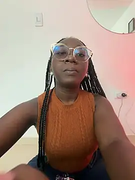 Snapshot of ZahhyGrey chatting on July 4, 2026, 9:08 pm ZahhyGrey online show from July 4, 2026, 9:08 pm