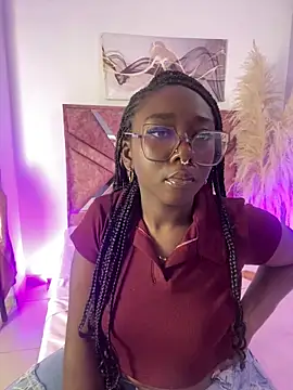 Snapshot of ZahhyGrey chatting on April 8, 2026, 12:01 am ZahhyGrey online show from April 8, 2026, 12:01 am