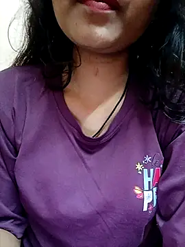 Snapshot of Rukmadi_hot chatting on January 9, 2026, 3:24 am Rukmadi hot online show from January 9, 2026, 3:24 am