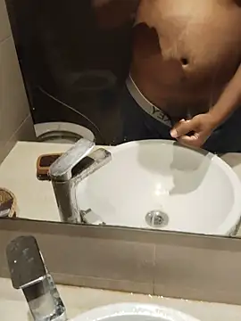 Snapshot of Deepak___1818 chatting on February 16, 2026, 1:04 am Deepak 1818 online show from February 16, 2026, 1:04 am