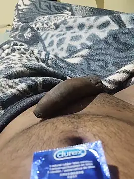 Snapshot of Deepak___1818 chatting on February 13, 2026, 2:33 am Deepak 1818 online show from February 13, 2026, 2:33 am