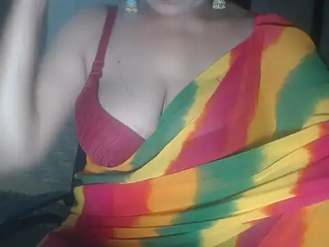 Hotronita123 online show from April 2, 2026, 5:08 pm