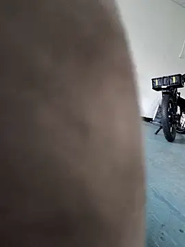 Snapshot of newusrr123678 chatting on November 29, 2025, 1:44 pm newusrr123678 online show from November 29, 2025, 1:44 pm