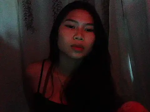 Allysonxx05 online show from December 4, 2025, 4:44 am