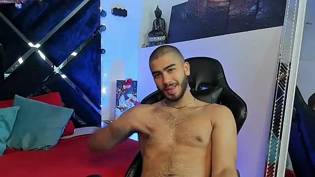 Snapshot of Franco_banderas chatting on December 15, 2025, 12:55 pm Franco banderas online show from December 15, 2025, 12:55 pm