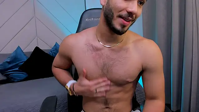 Snapshot of Franco_banderas chatting on January 15, 2026, 7:28 pm Franco banderas online show from January 15, 2026, 7:28 pm