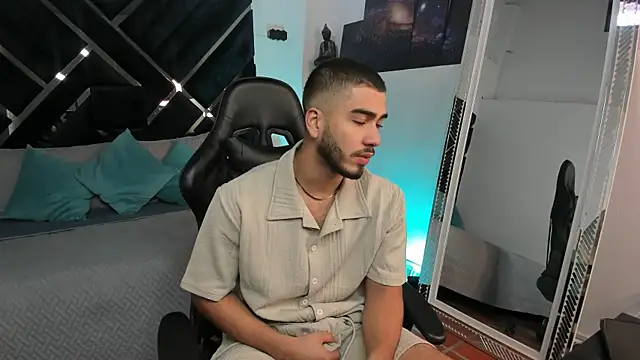 Snapshot of Franco_banderas chatting on January 8, 2026, 2:12 pm Franco banderas online show from January 8, 2026, 2:12 pm