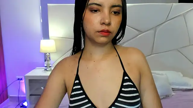 Snapshot of alana_martiins chatting on January 8, 2026, 11:16 am alana martiins online show from January 8, 2026, 11:16 am