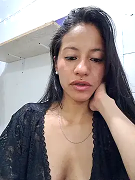 sofii stormii online show from December 18, 2025, 5:34 am