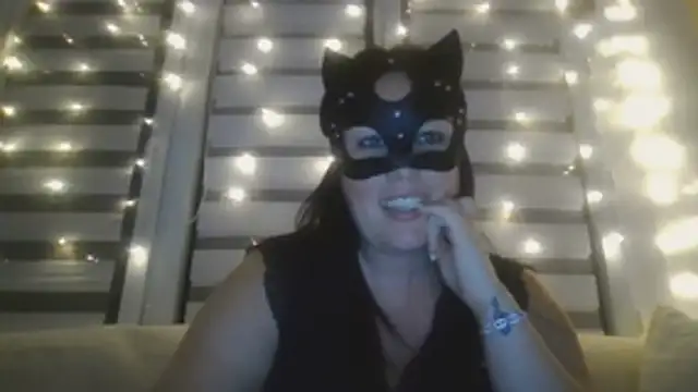 Snapshot of bellavelours chatting on July 21, 2026, 8:21 pm bellavelours online show from July 21, 2026, 8:21 pm