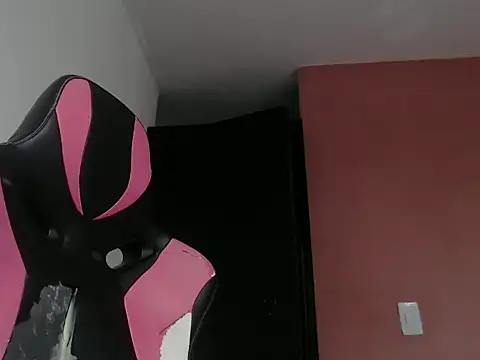 Tifany31 online show from February 27, 2026, 8:08 pm